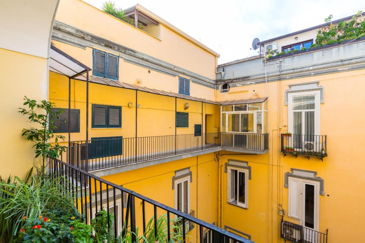 Appartement Casa Mavi Al Museo Archeologico By Wonderful Italy à Naples Extérieur photo